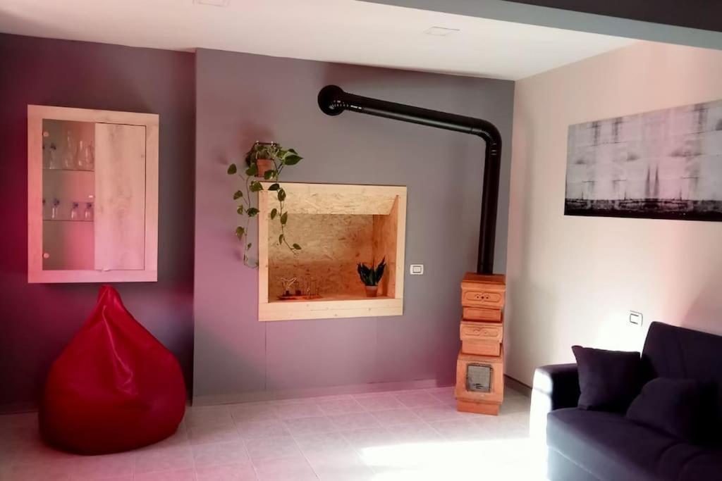 リヴェルガーロLa Casa Nel Bosco, Ma A 2 Passi Dal Centroアパートメント エクステリア 写真